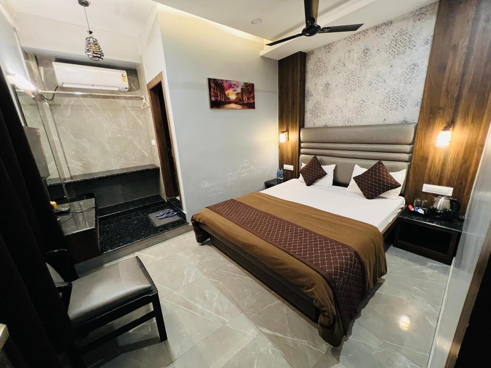 Hotel Sabera Siliguri Esterno foto